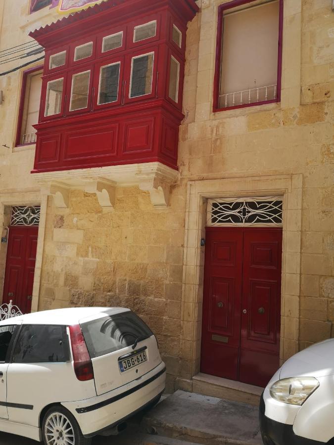 Two Gate Town House Ferienhaus