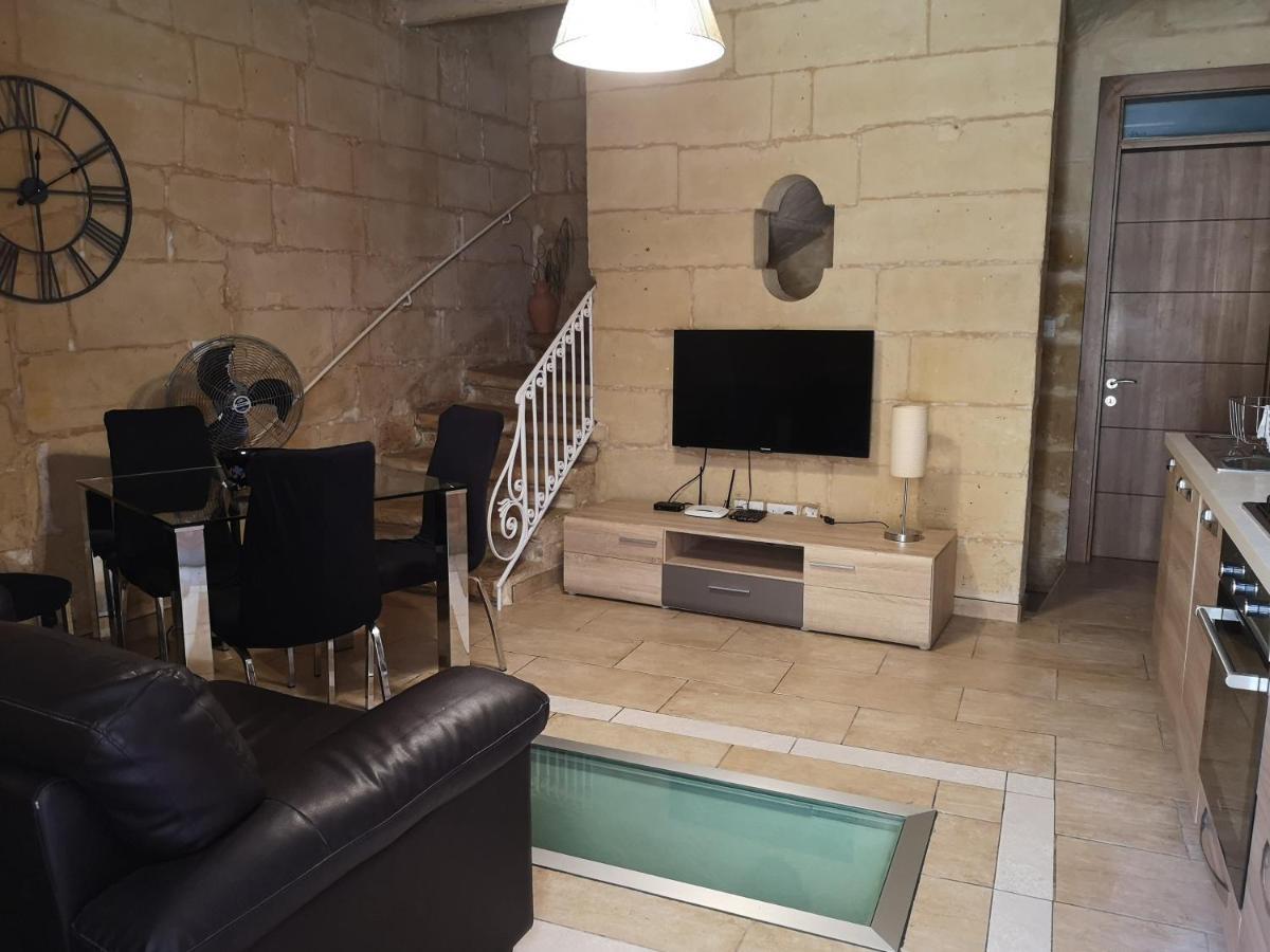 Two Gate Town House Ferienhaus Senglea